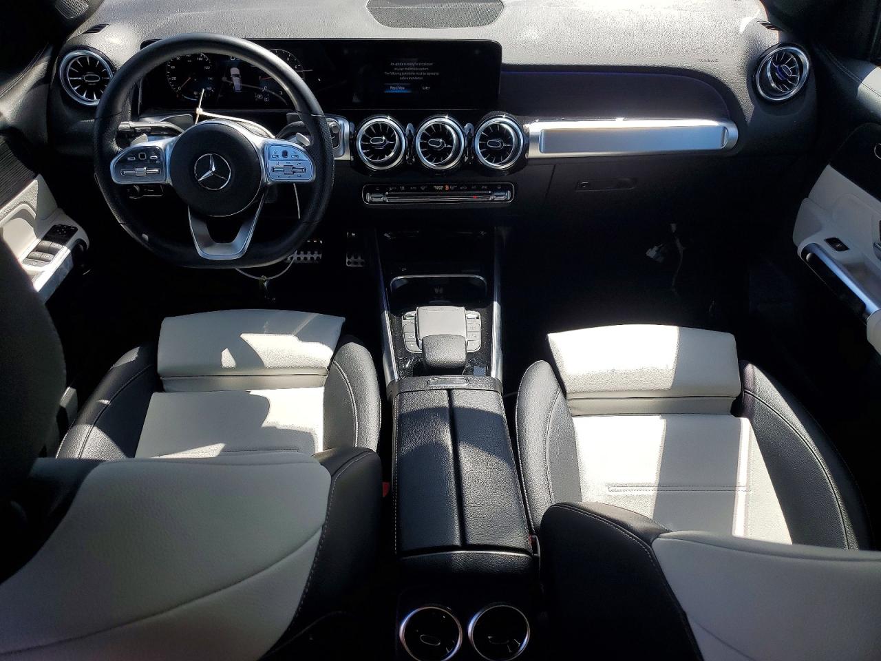 Mercedes-Benz GLB 250 4matic