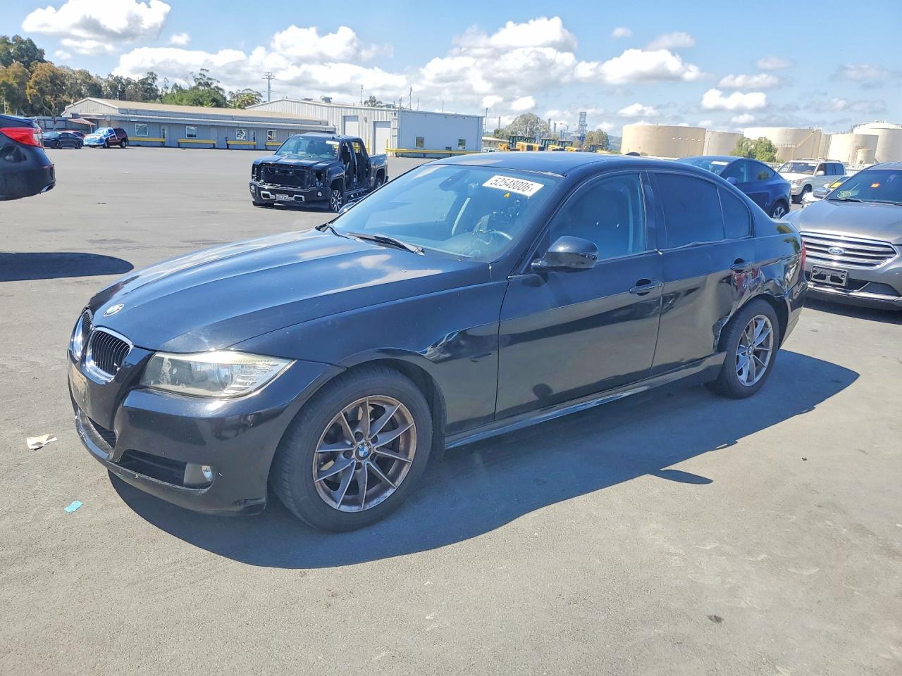 Salvage BMW 3 Series Image
