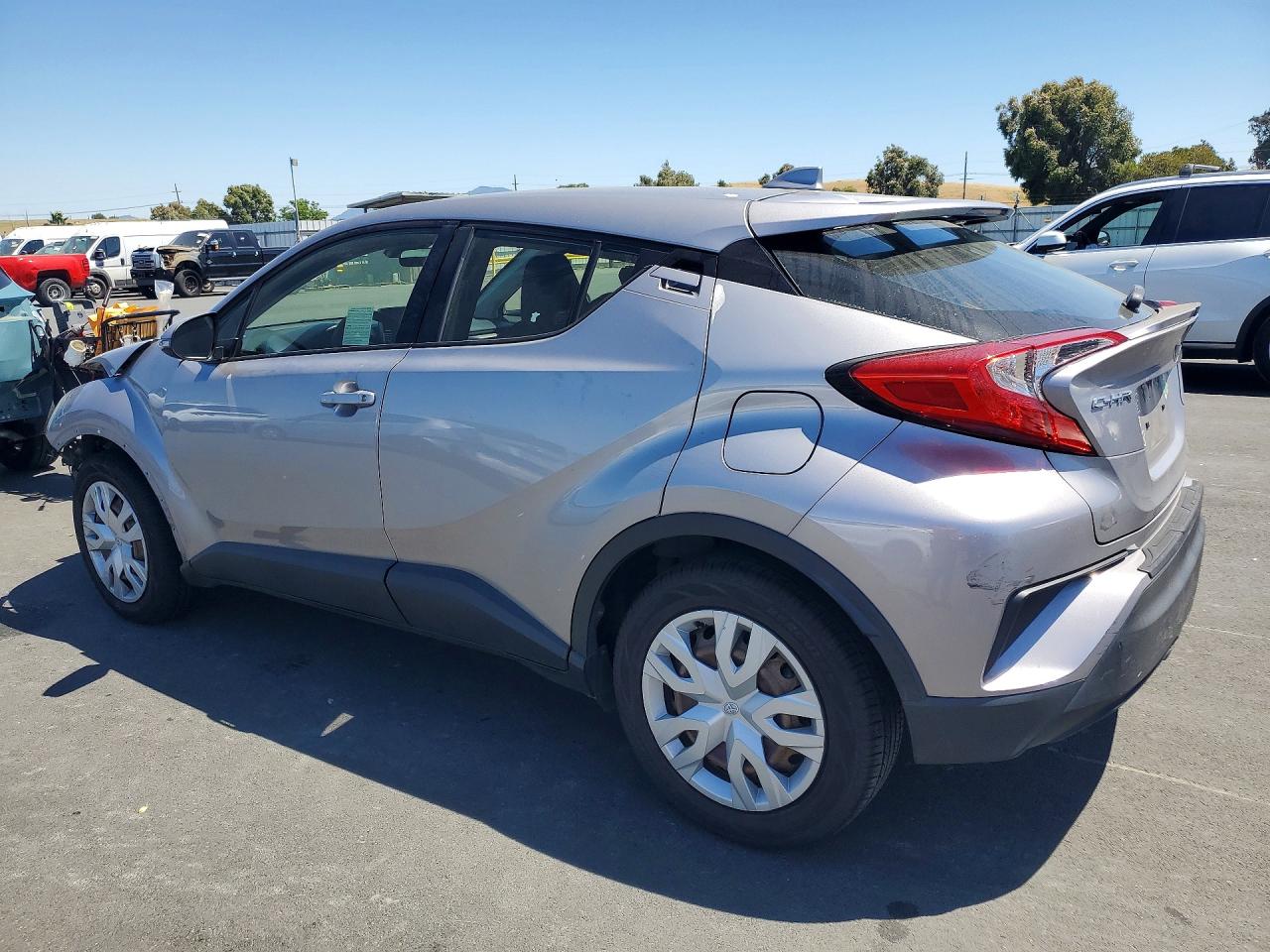 Toyota C-hr Le Le