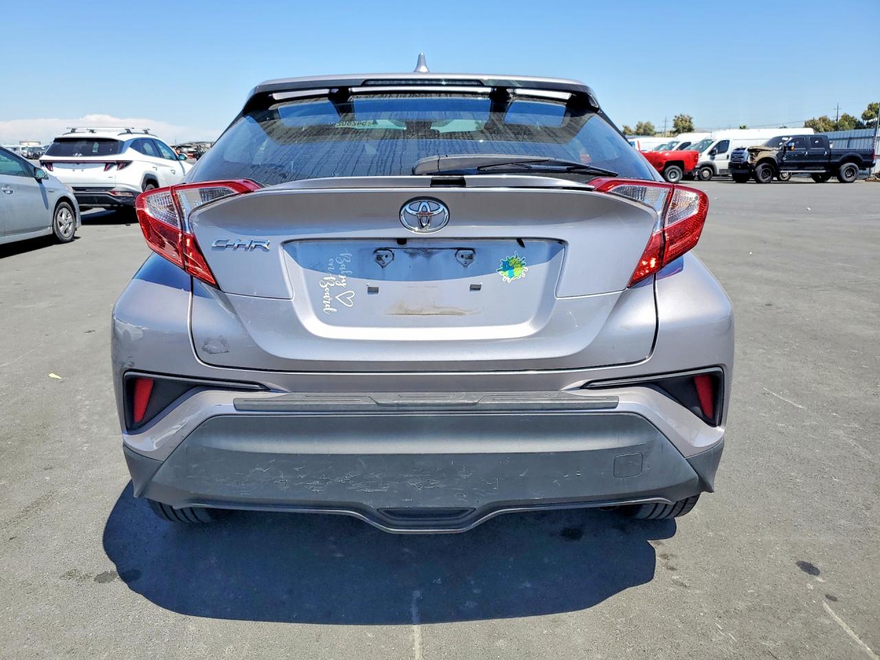 Toyota C-hr Le Le