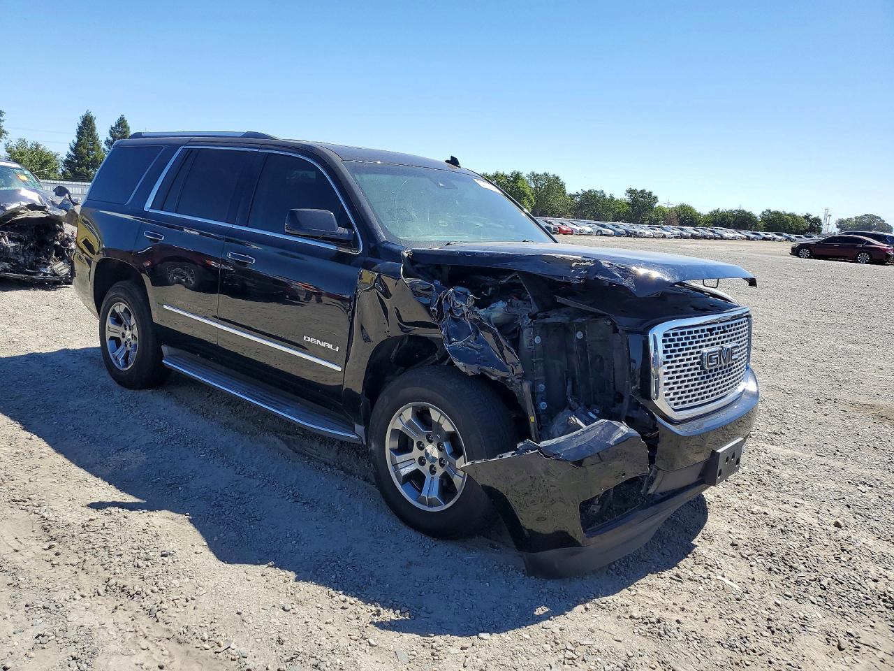 GMC Yukon Denali