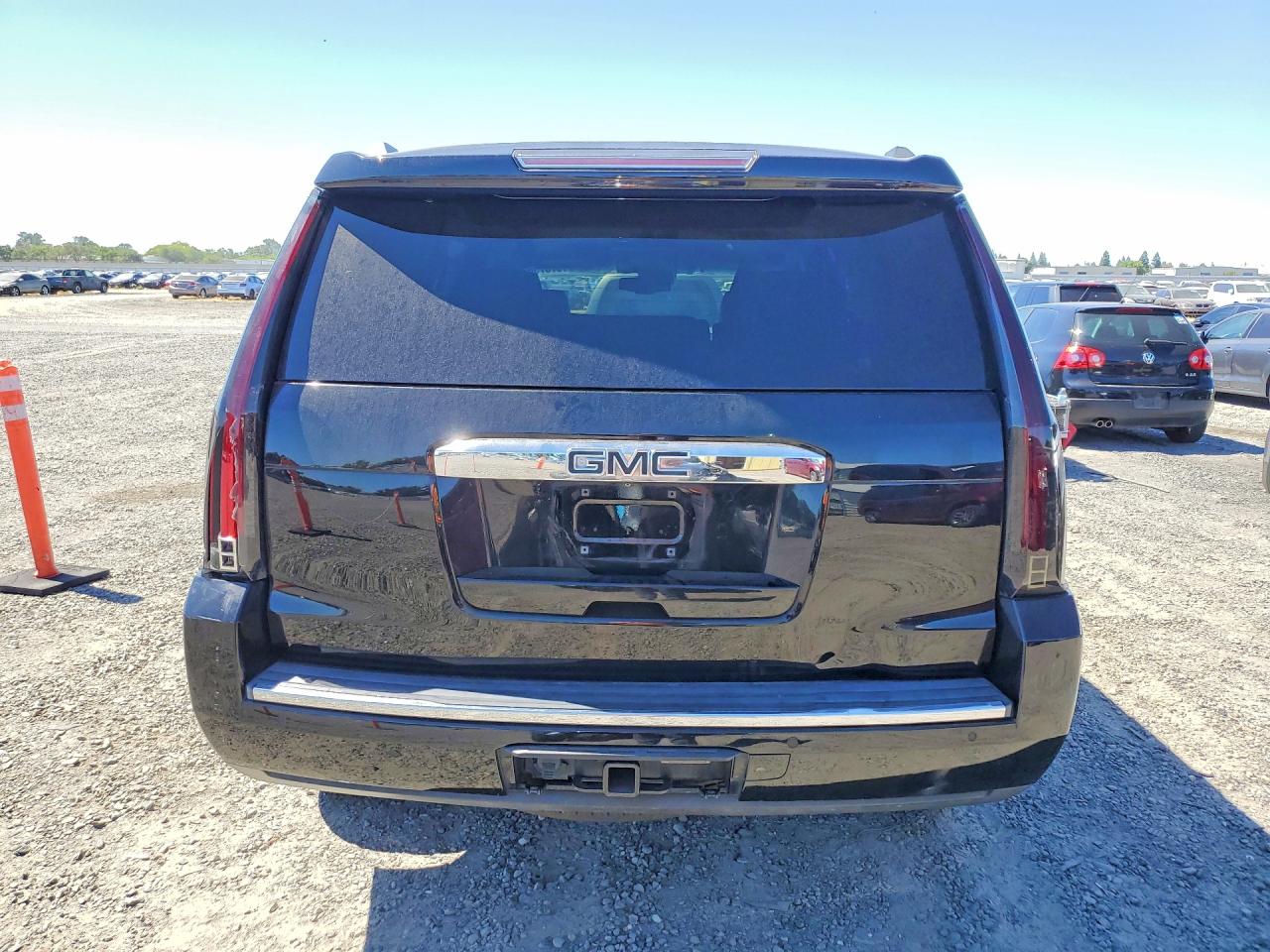 GMC Yukon Denali