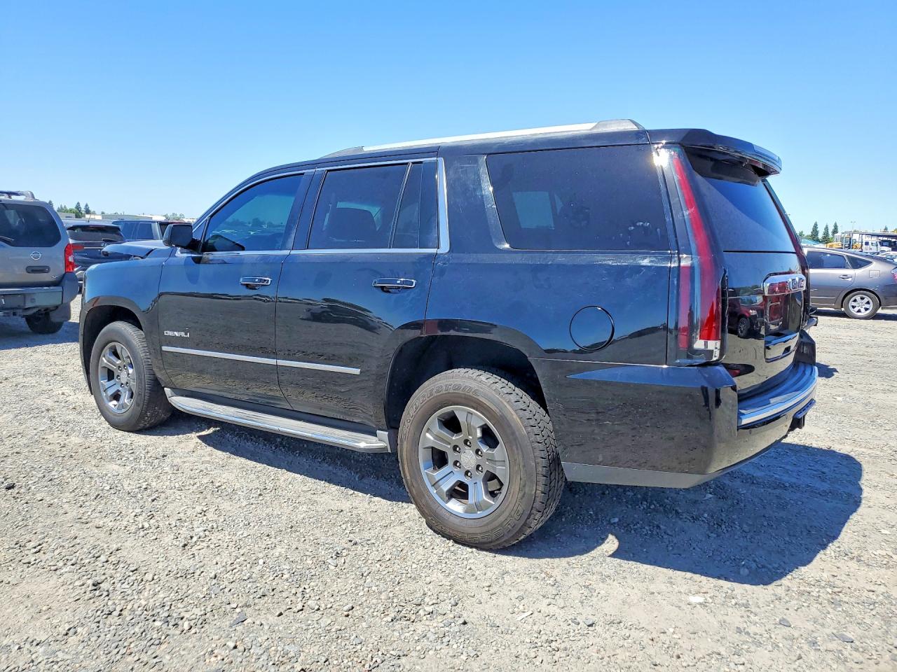 GMC Yukon Denali