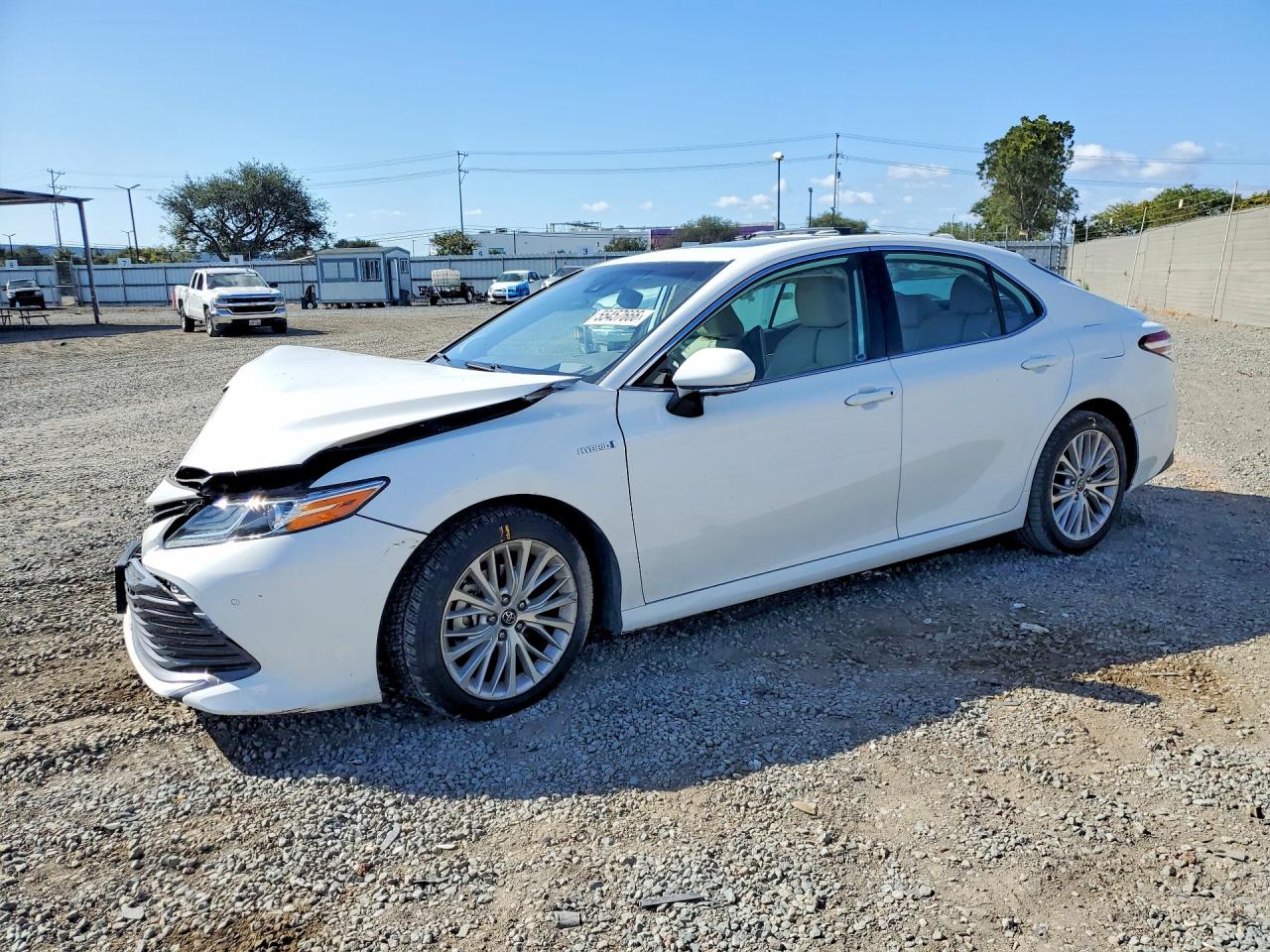 Salvage Toyota Camry Image