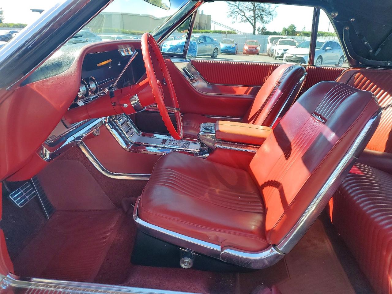 Ford Thunderbird
