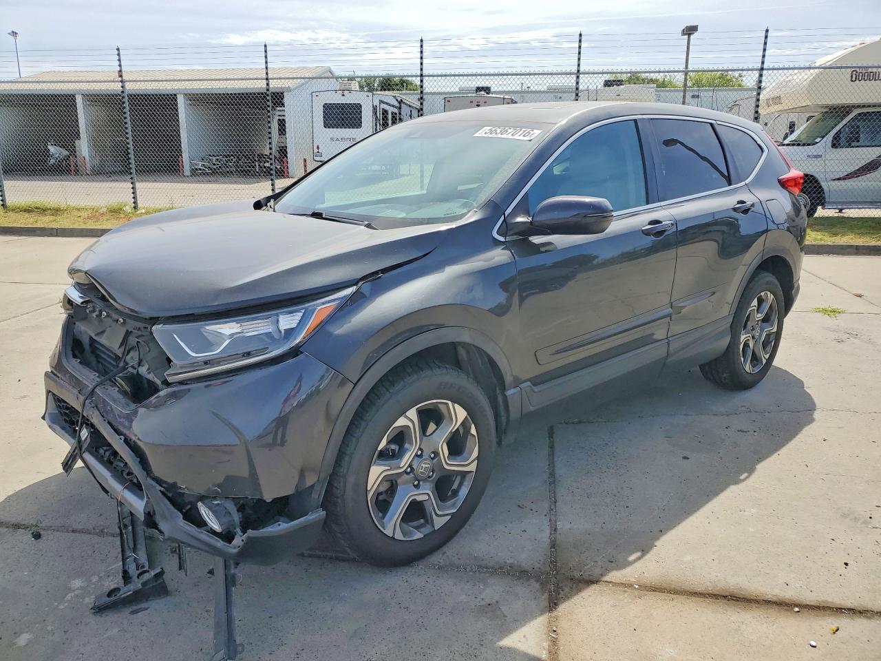 Salvage Honda Crv Image