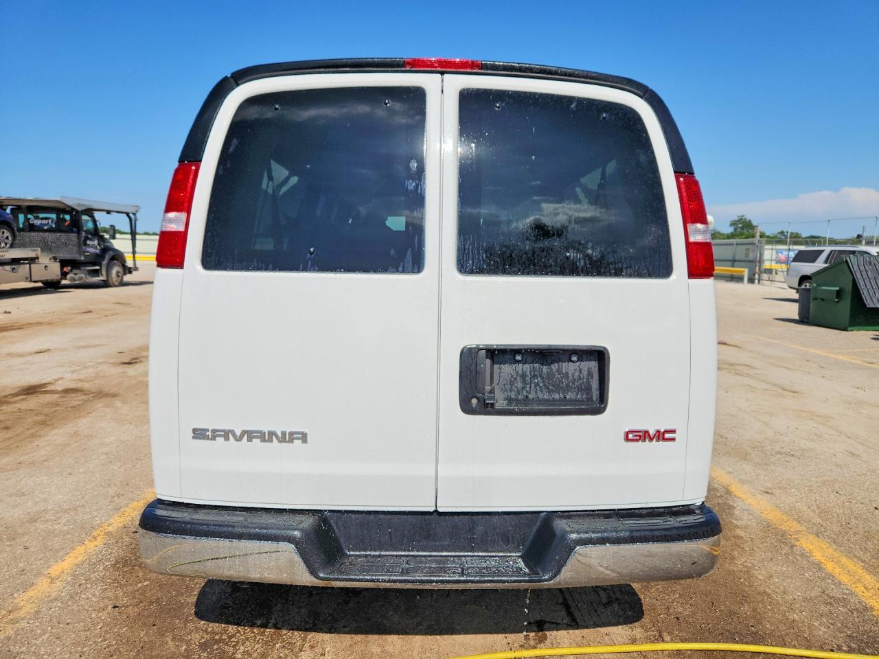 GMC Savana G3500 Lt
