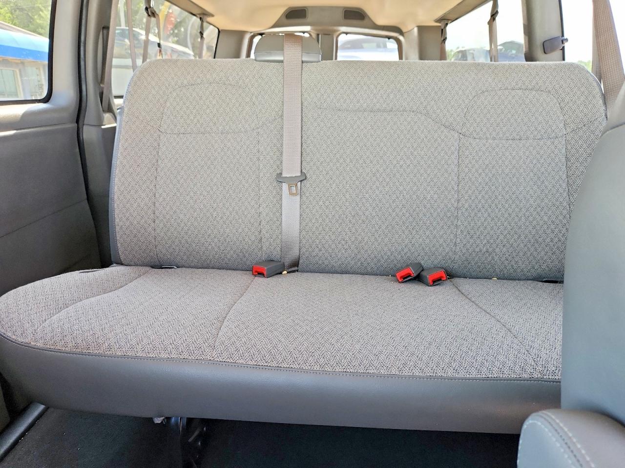 GMC Savana G3500 Lt