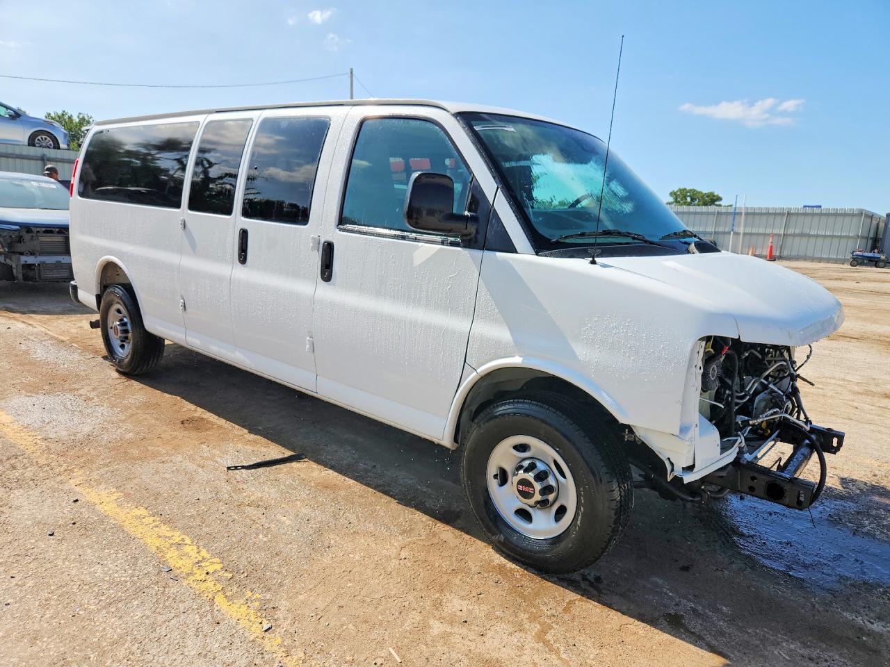 GMC Savana G3500 Lt