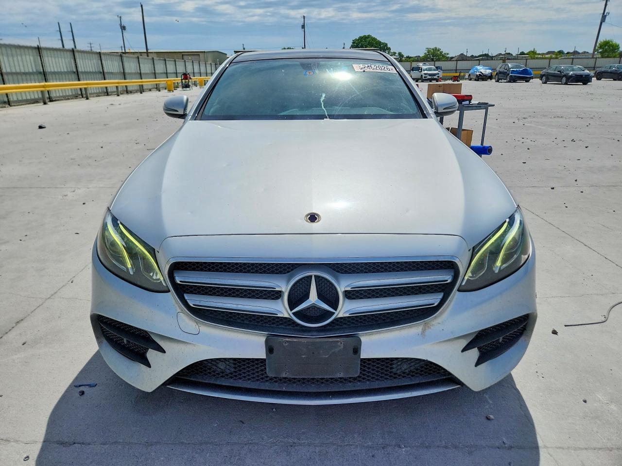 Mercedes-Benz E-Class 300