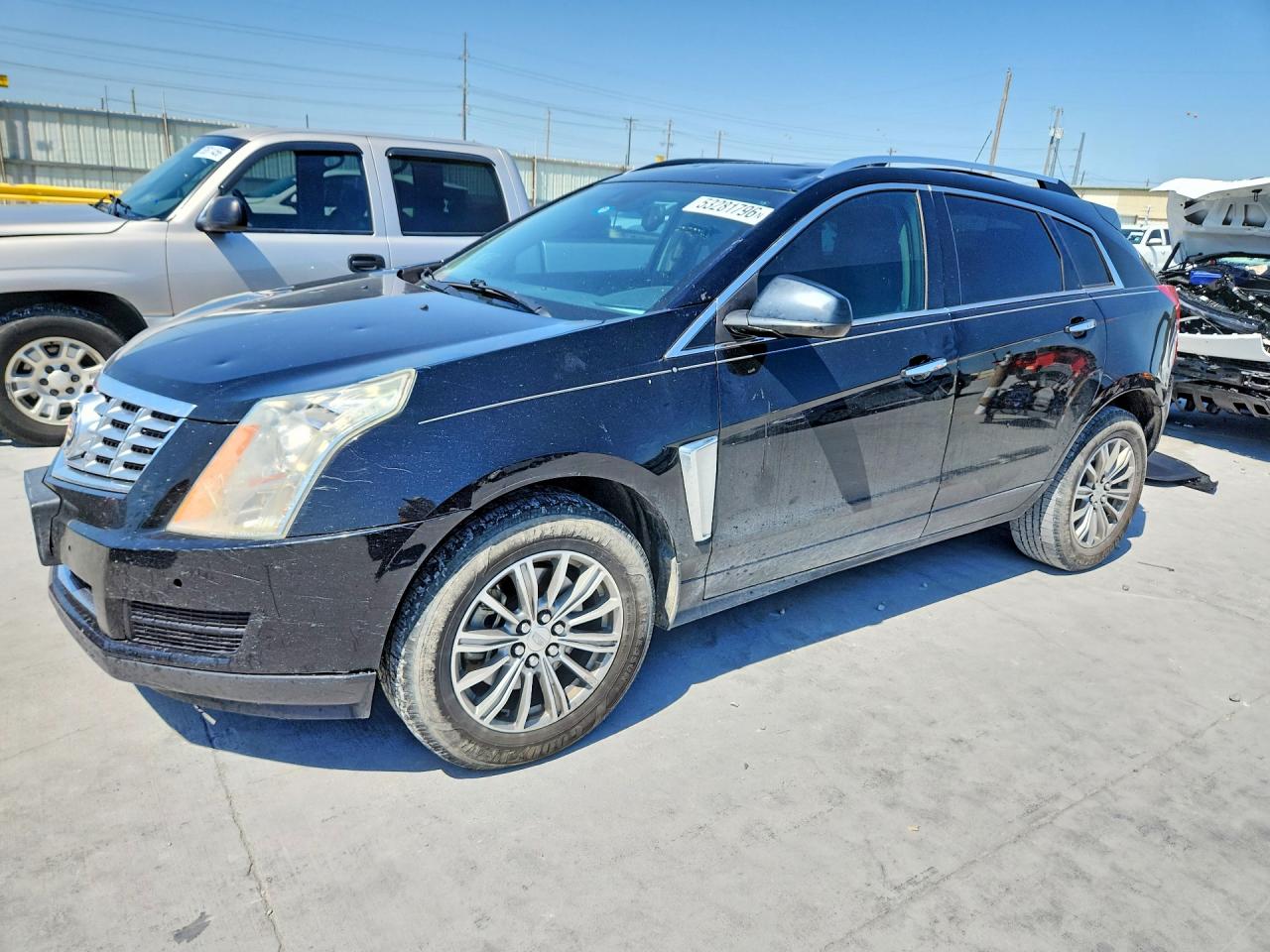 Salvage Cadillac SRX Image