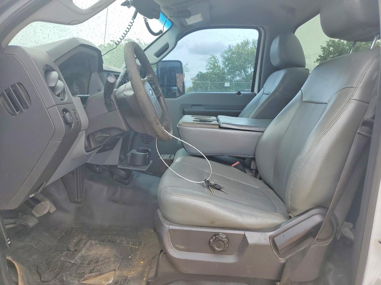 Ford F-550 Super Duty