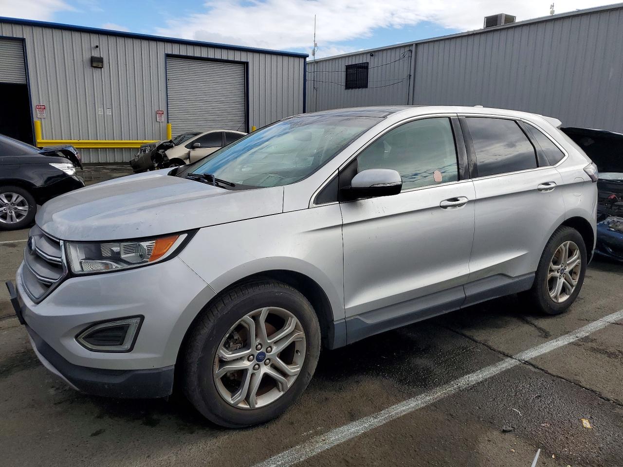 Ford Edge Titanium