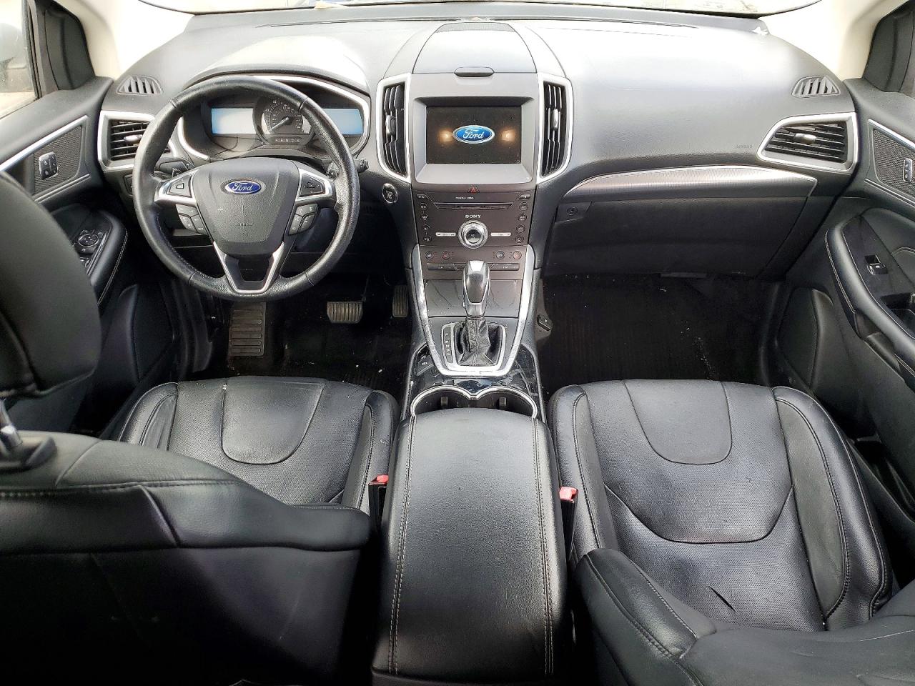 Ford Edge Titanium