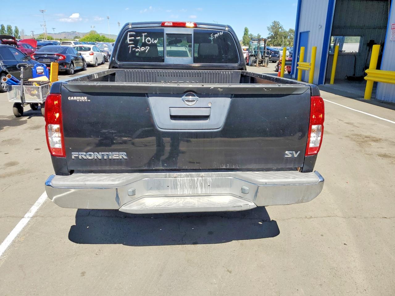 Nissan Frontier Sv