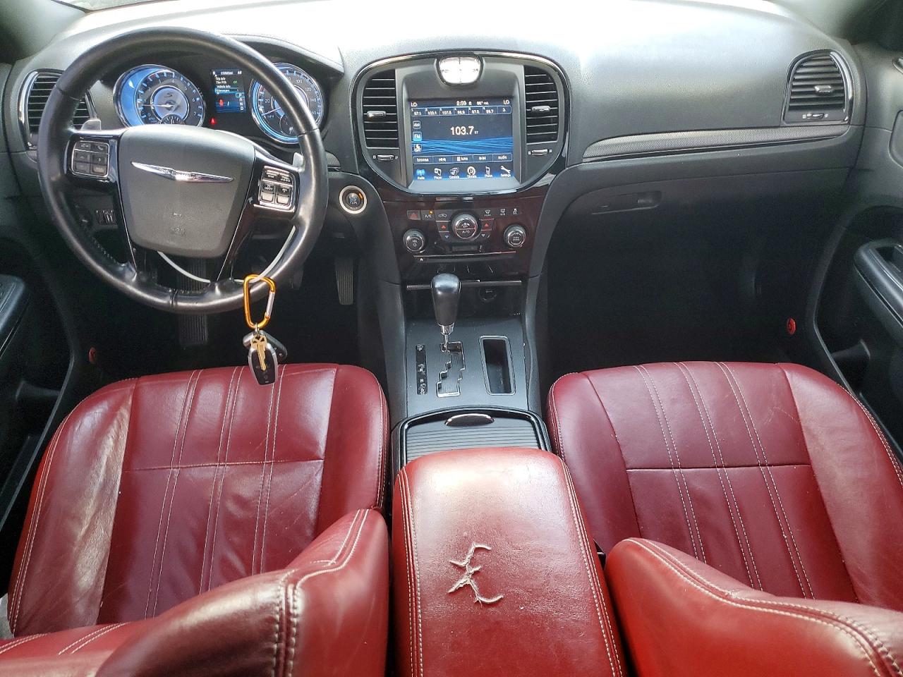 Chrysler 300 S