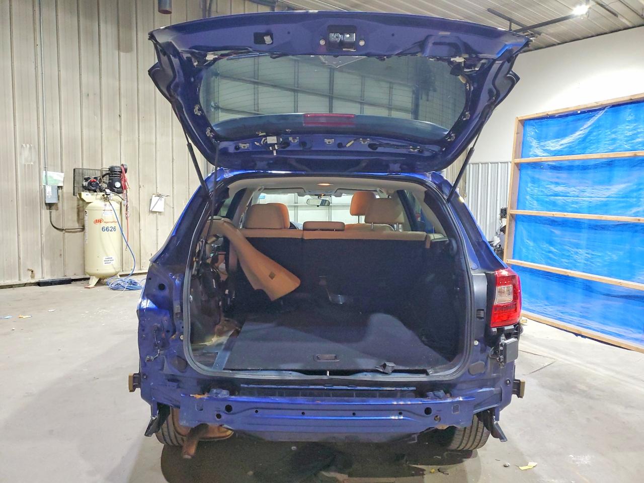 Subaru Outback 2.5i Premium