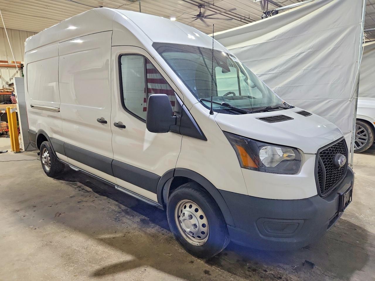 Ford Transit T-250
