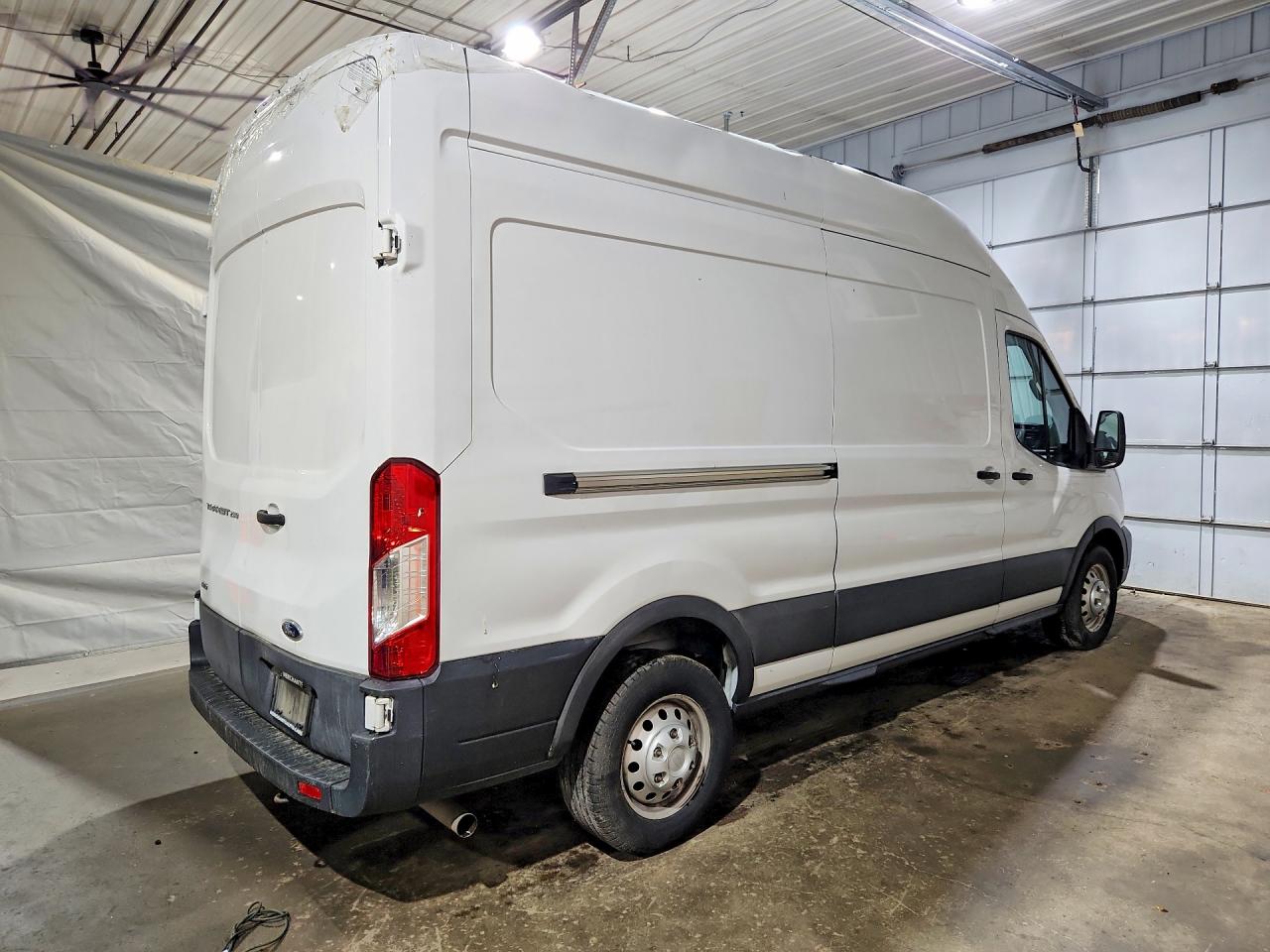 Ford Transit T-250