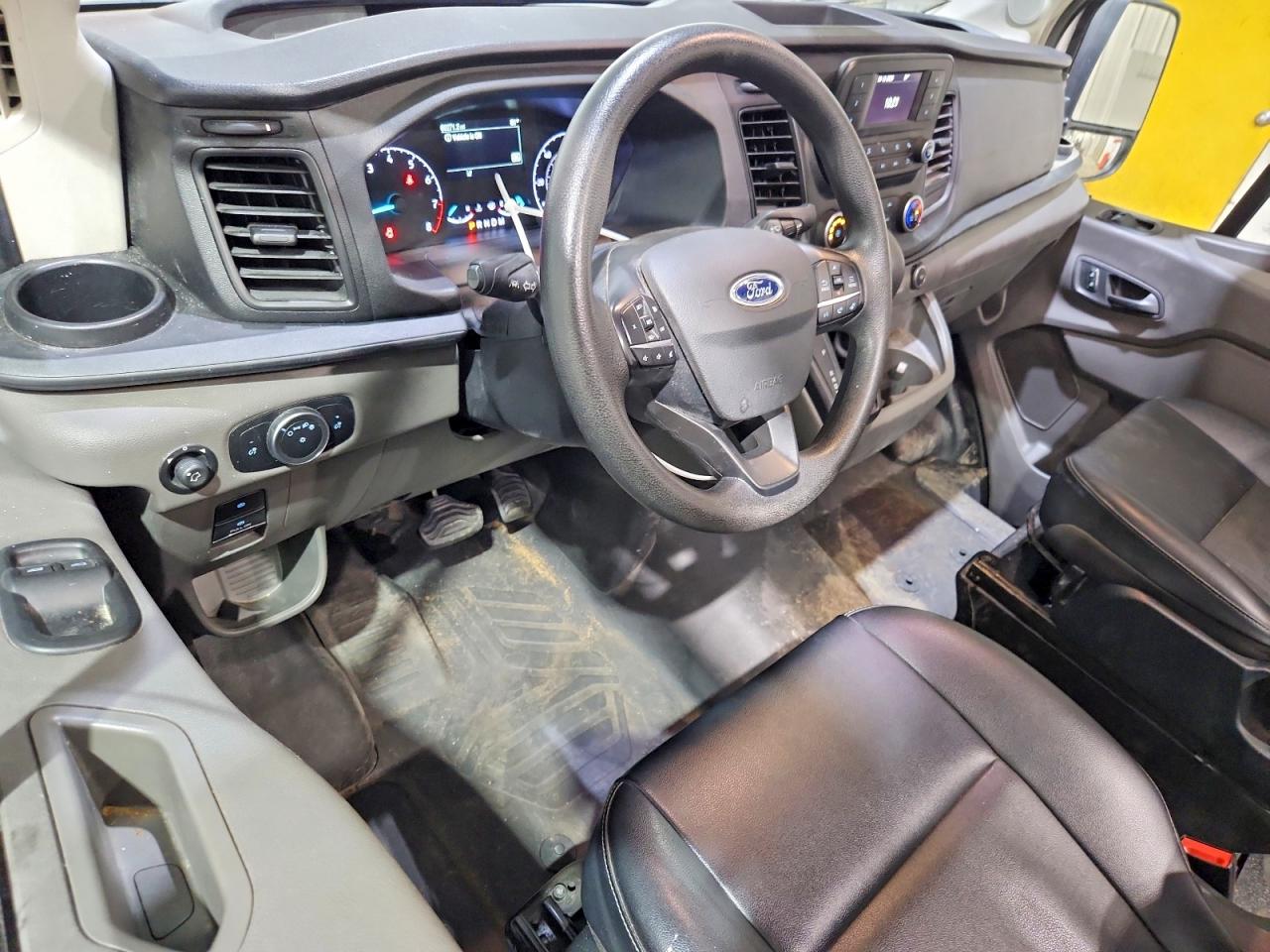 Ford Transit T-250