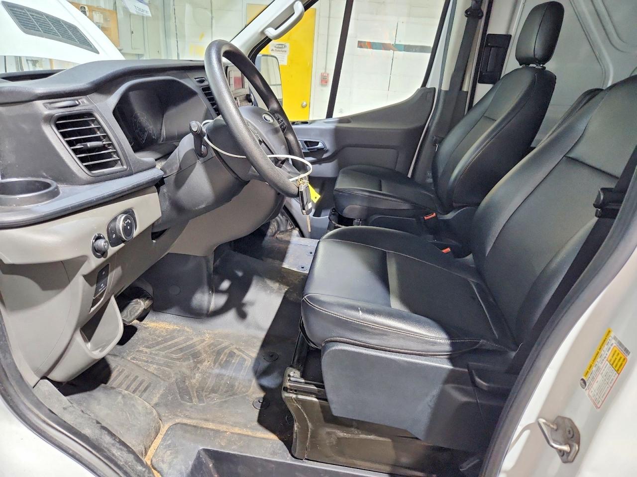 Ford Transit T-250