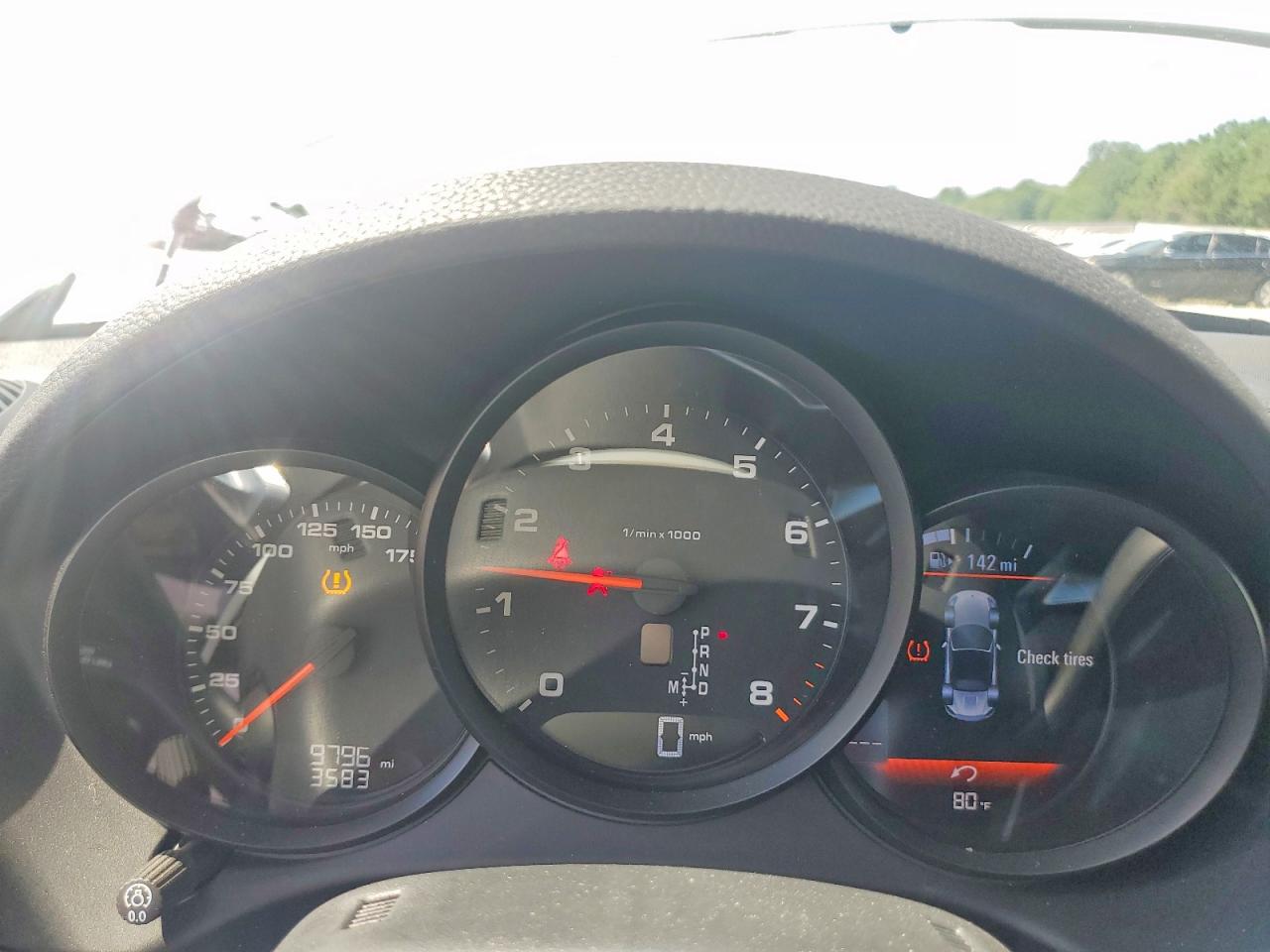Porsche Boxster Base