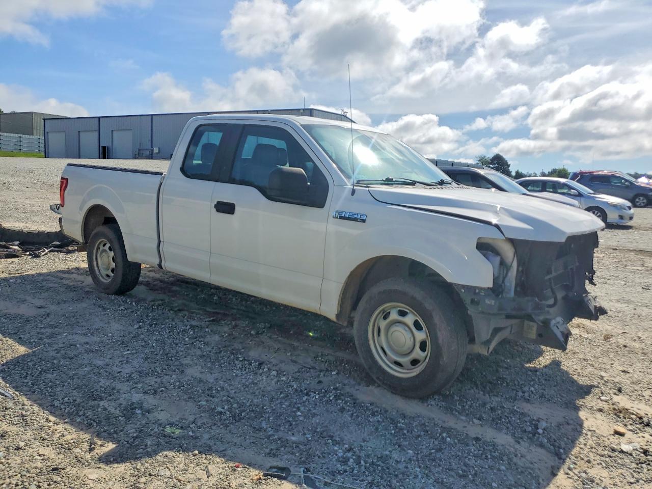 Ford F-150 Super Cab