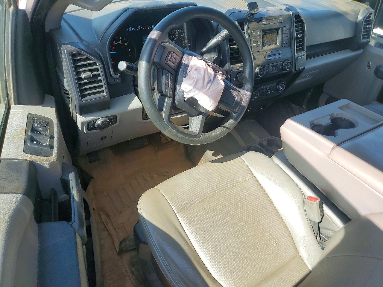 Ford F-150 Super Cab