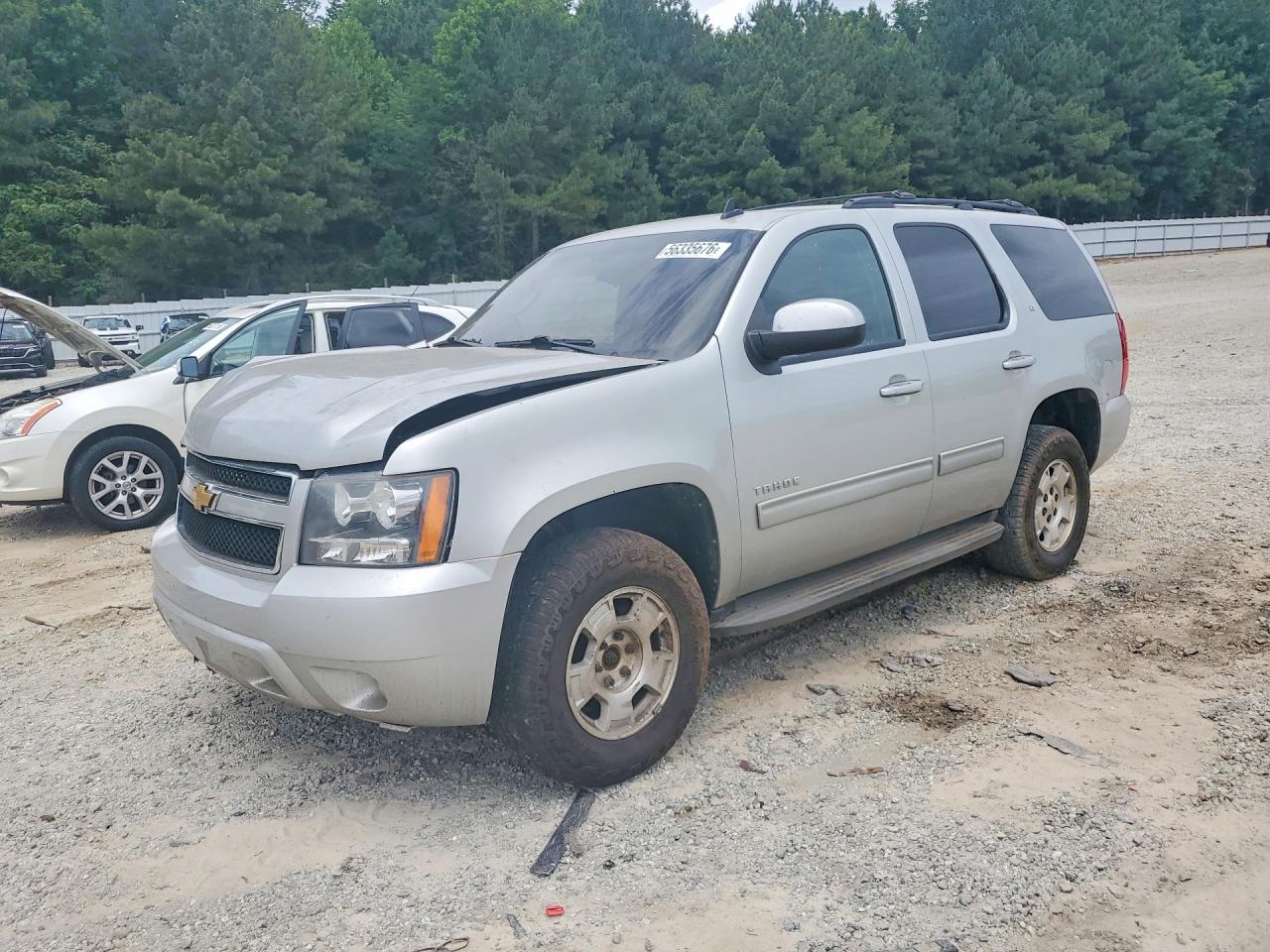 Salvage Chevrolet Tahoe Image