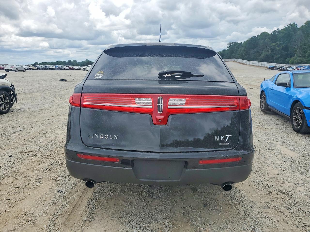Lincoln MKT
