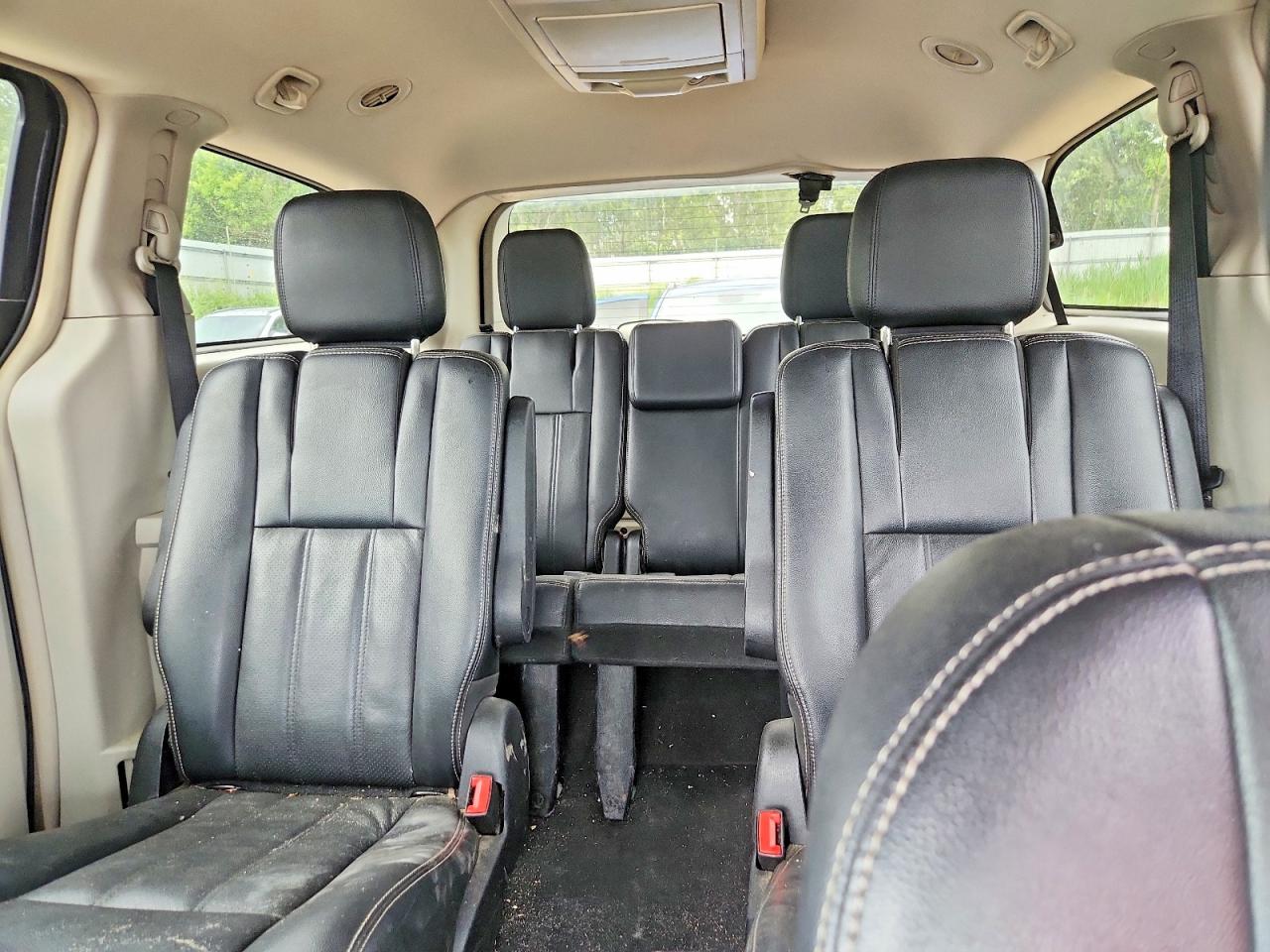 Chrysler Minivan Touring