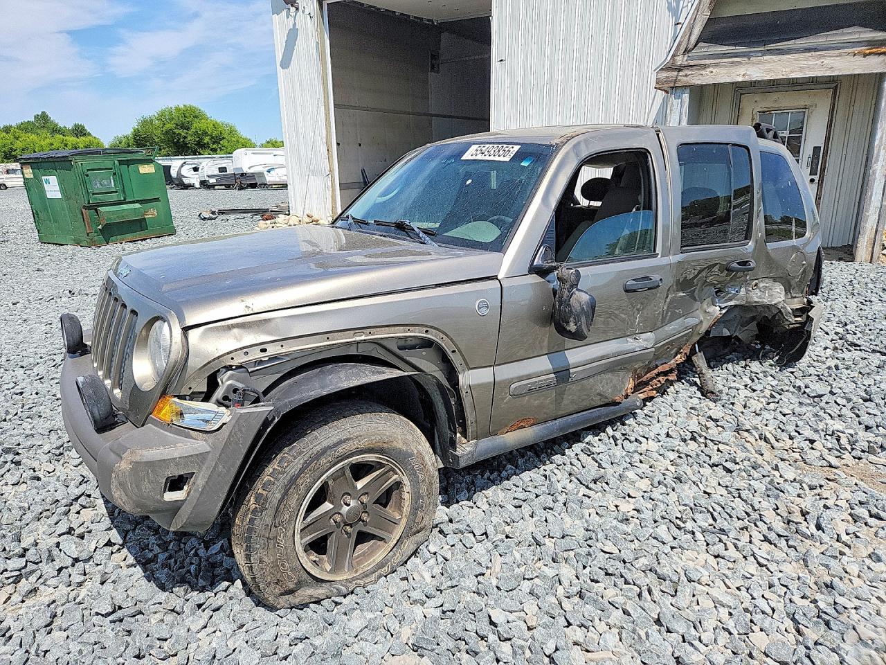 Salvage Jeep Liberty Image