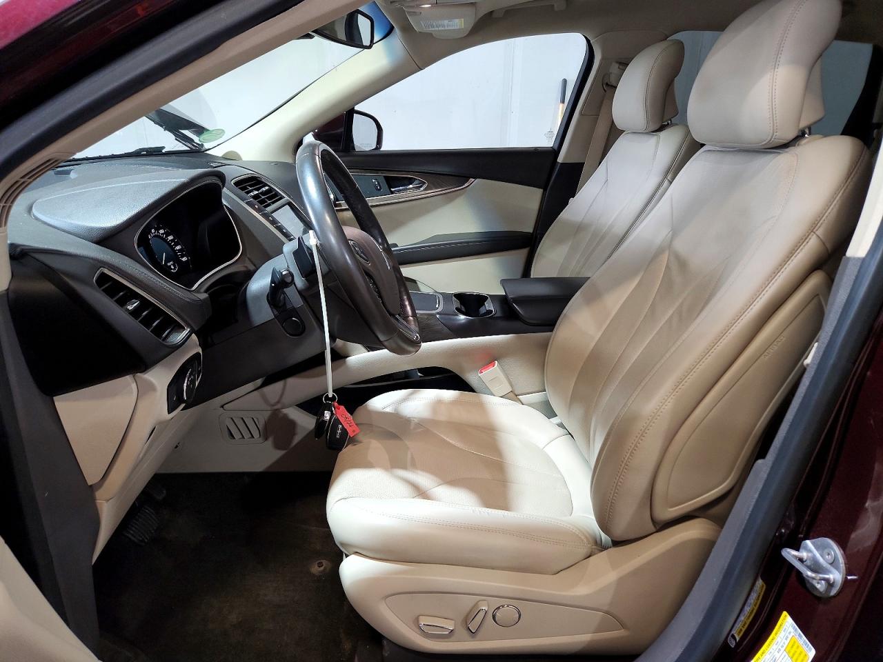 Lincoln MKX Reserve