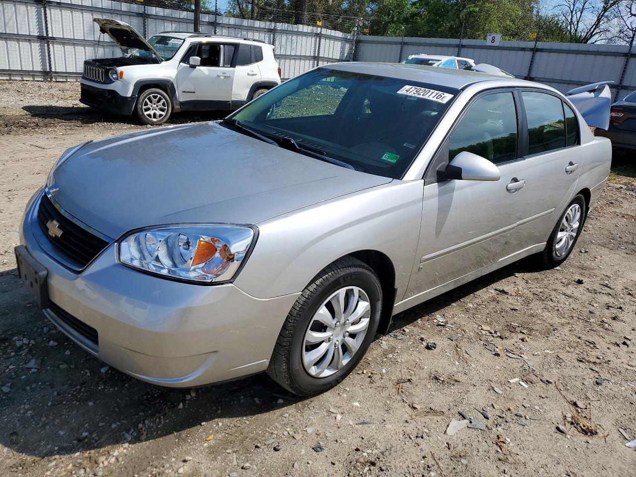 Salvage Chevrolet Malibu Image