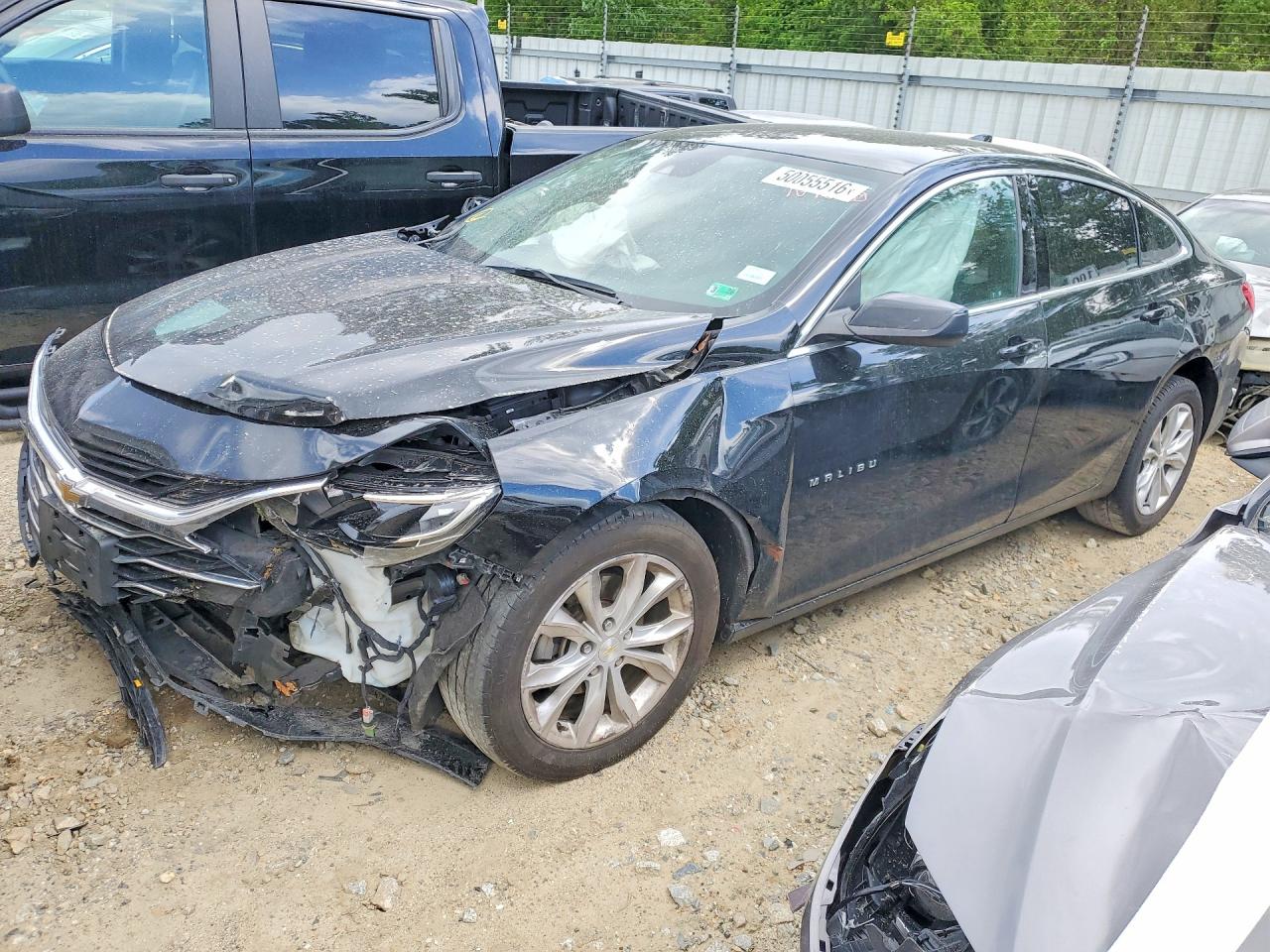 Salvage Chevrolet Malibu Image