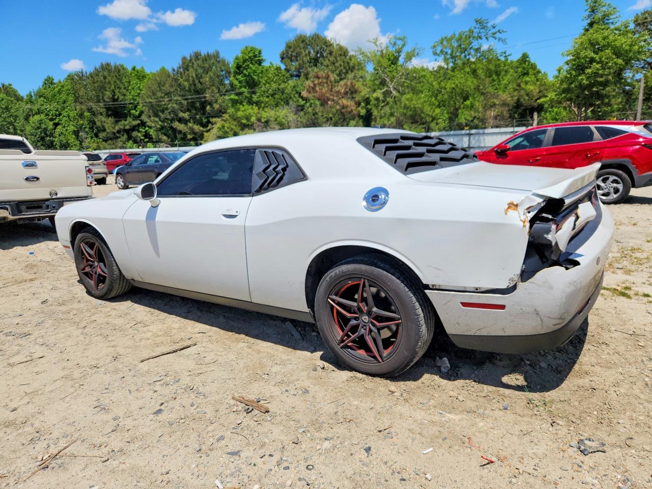 Dodge Challenger Sxt