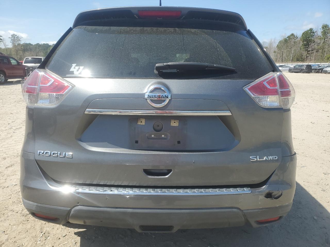 Nissan Rogue S