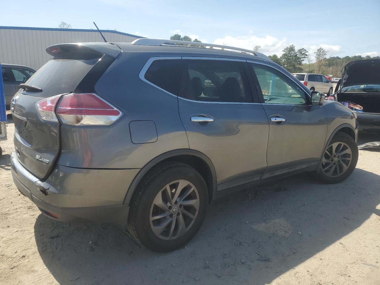 Nissan Rogue S