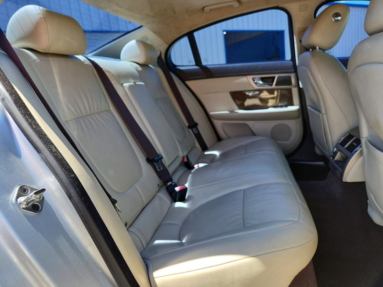 Jaguar XF Supercharged