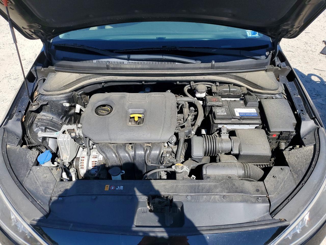 Hyundai ELANTRA Value Edition