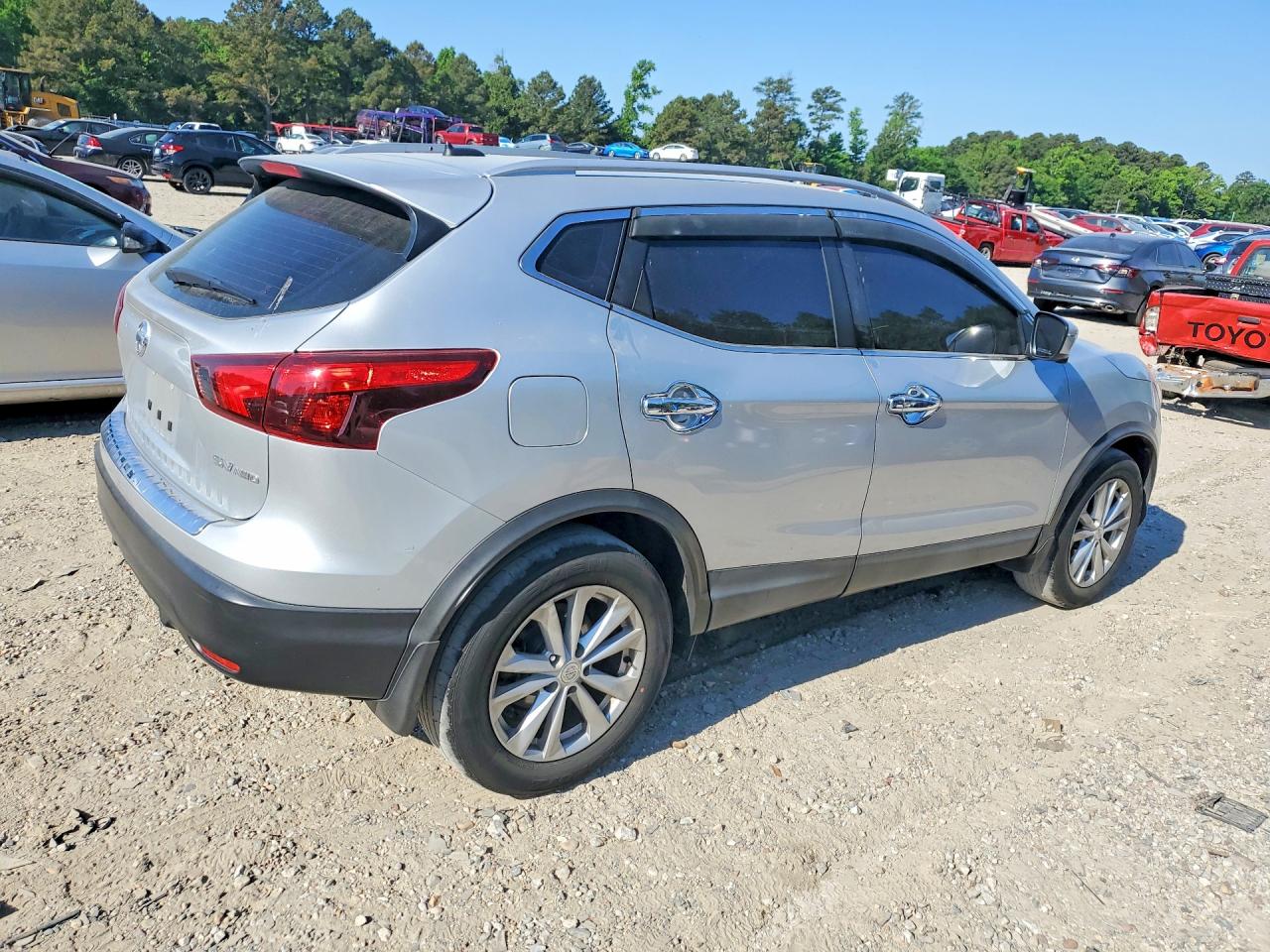 Nissan Rogue Sv