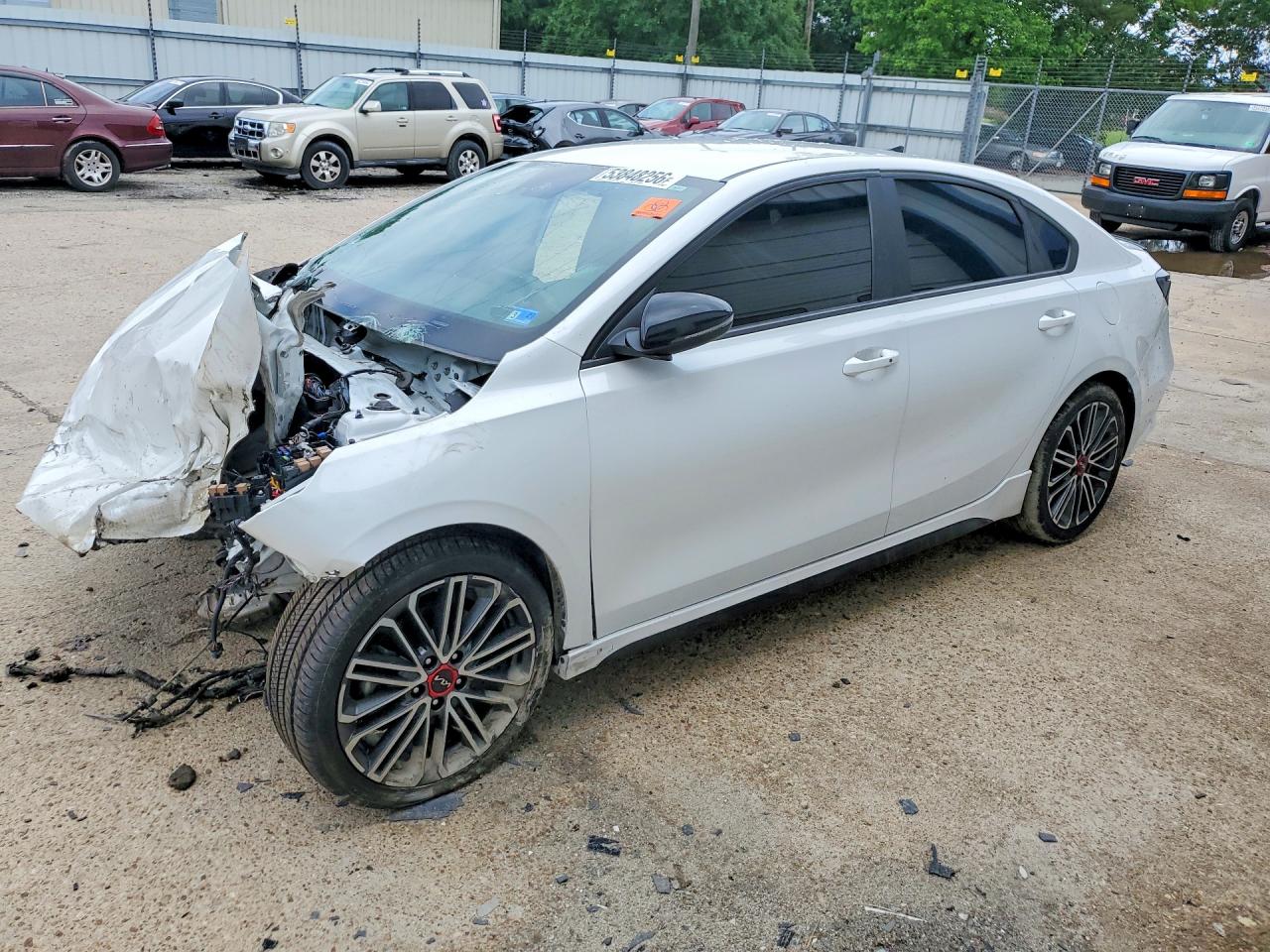 Salvage Kia Forte Image