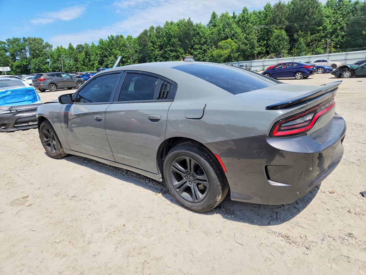 Dodge Charger Sxt