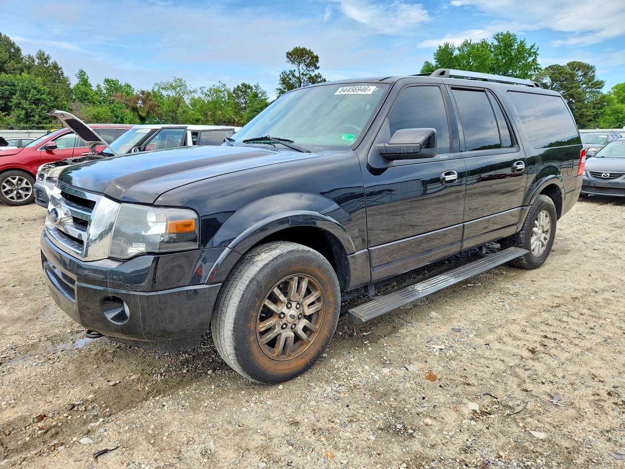 Salvage Ford Expedition Image