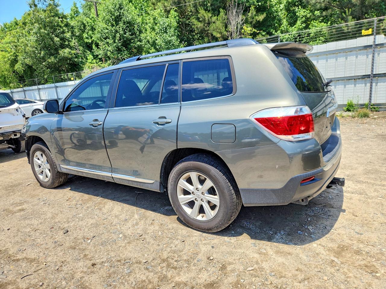 Toyota Highlander Base