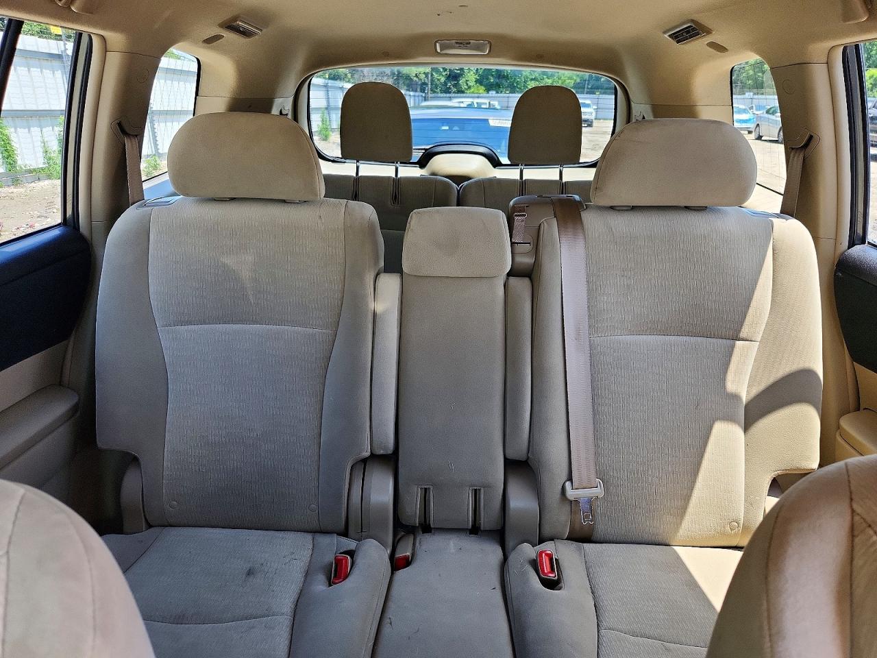 Toyota Highlander Base