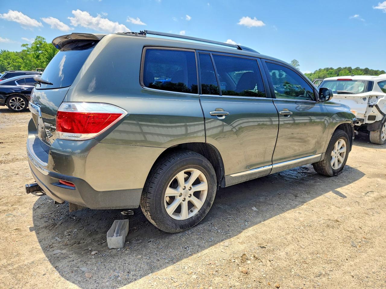 Toyota Highlander Base