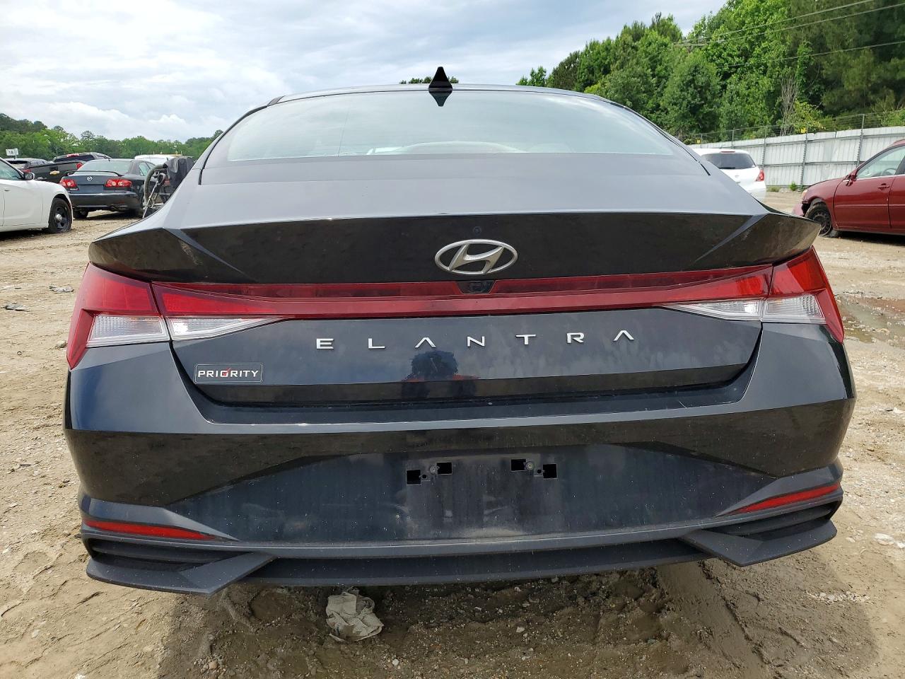 Hyundai ELANTRA Sel