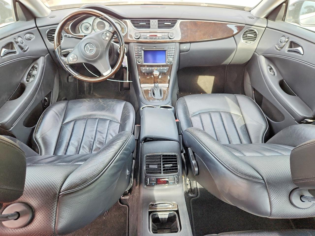 Mercedes-Benz Cls-class 550