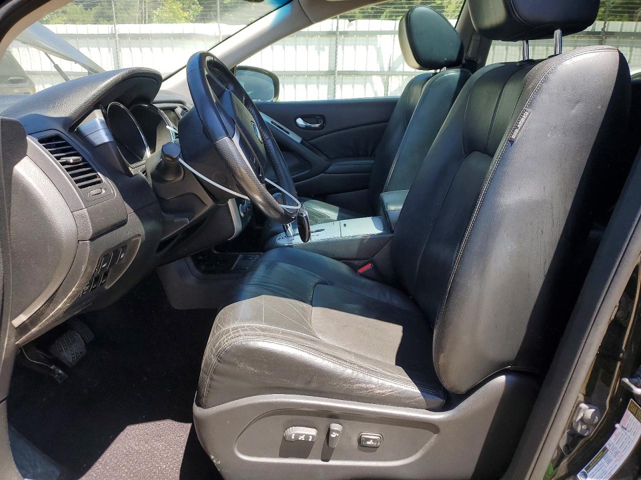 Nissan Murano S